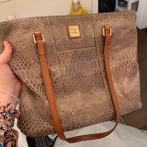 Dooney & Bourke bag